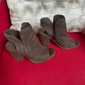 Vince Camuto Katrina Leather Western peep toe heeled